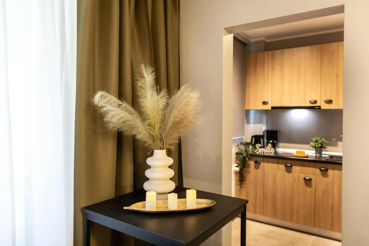 בוקרשט Charming Studio With Parking - The Perfect Getaway דירה