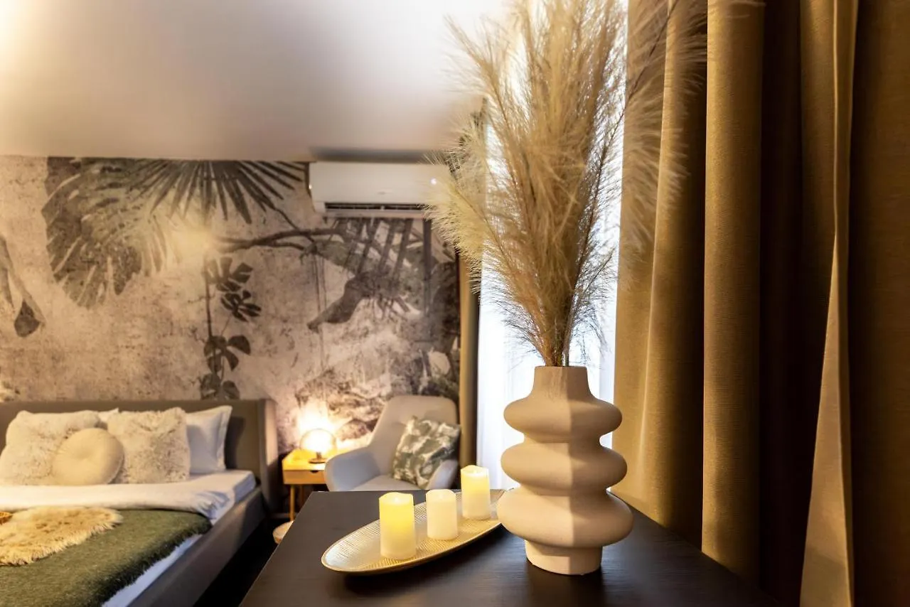 דירה בוקרשט Charming Studio With Parking - The Perfect Getaway